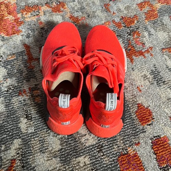 Adidas NMD R1 - Picture 2 of 5